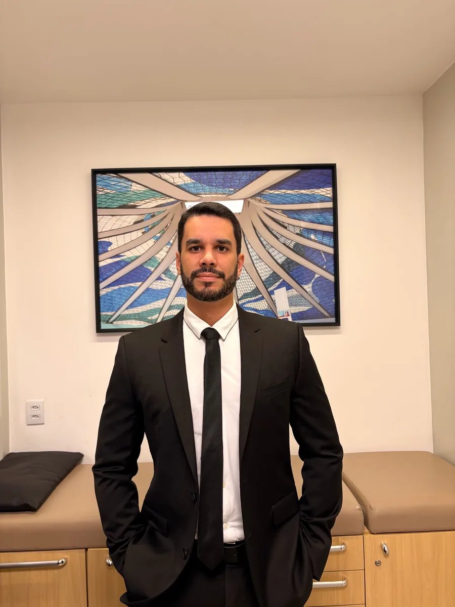 Dr. Gustavo Pimpão